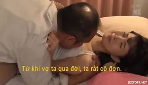 Thanh niên may mắn đưa cô bạn đại học say xỉn về nhà rồi trả bài luôn