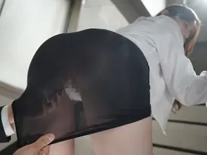 VIXEN Rae Lil Black và nghề mại dâm của người đàn ông giàu có