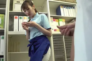 2 ngày ghệ đi vắng, tôi bất đắc dĩ ở cùng chị gái cô ấy mới đi chơi về