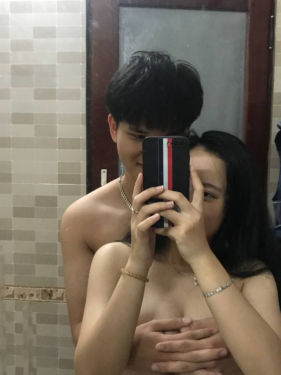 Dáng em ngon anh bú lồn không biết mệt